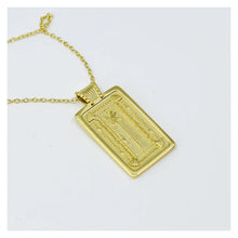 Load image into Gallery viewer, Lion Wild Palm Necklace