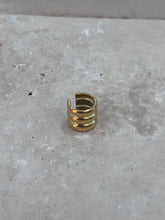 Load image into Gallery viewer, Ear Cuff Ribbed