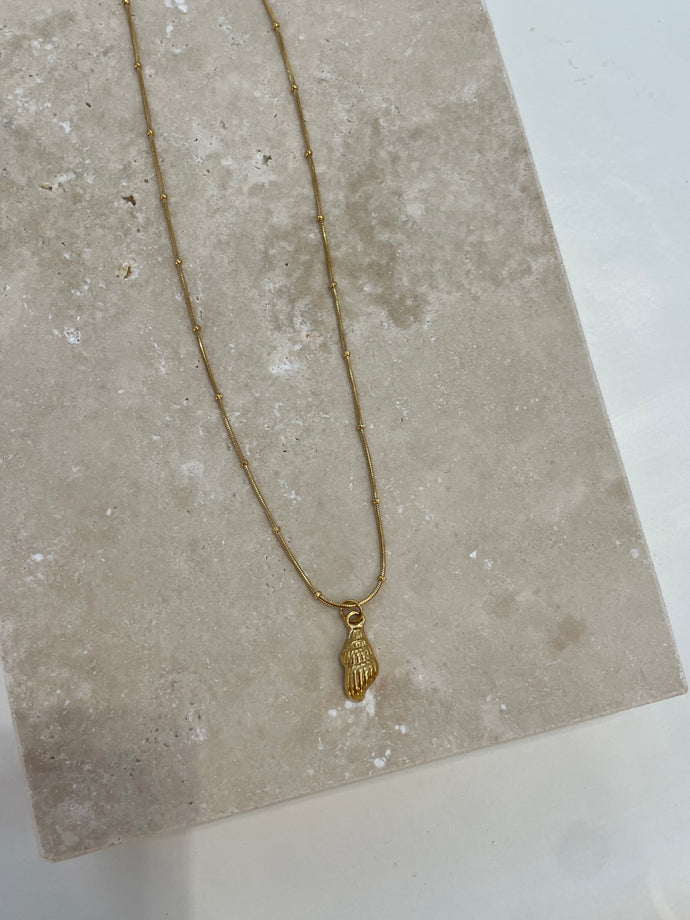 Oli Necklace