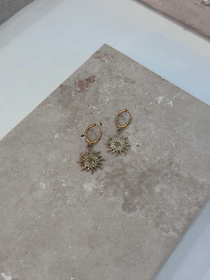 Cara Earrings